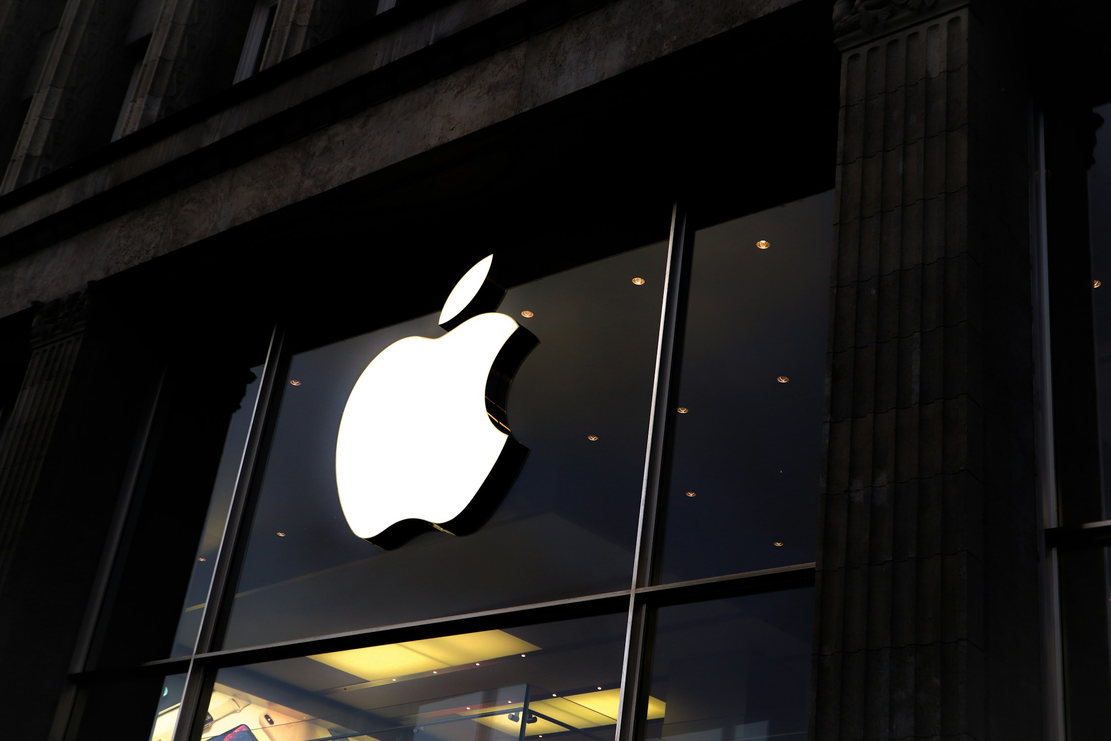 Premium Apple retail storefront
